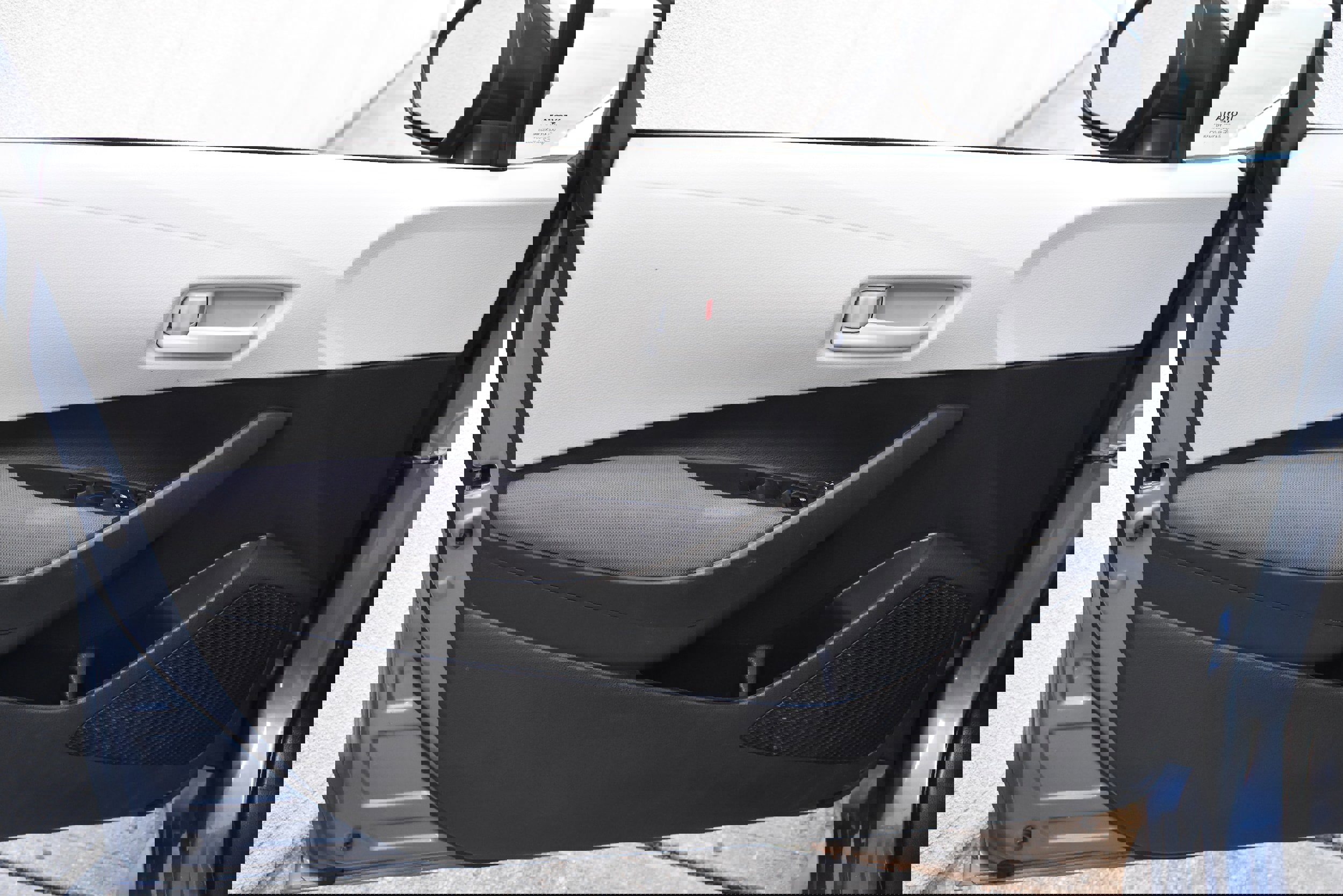 Used 2022 Toyota Corolla LE image 23