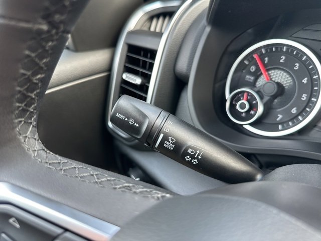 New 2026 RAM 1500 4x4 Crew Cab image 28