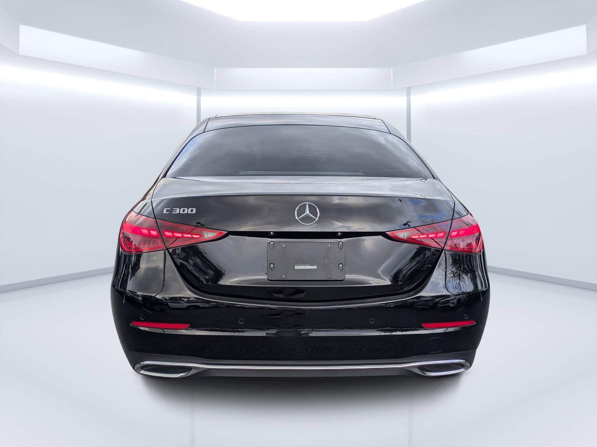 Used 2025 Mercedes-Benz C 300 Sedan image 6