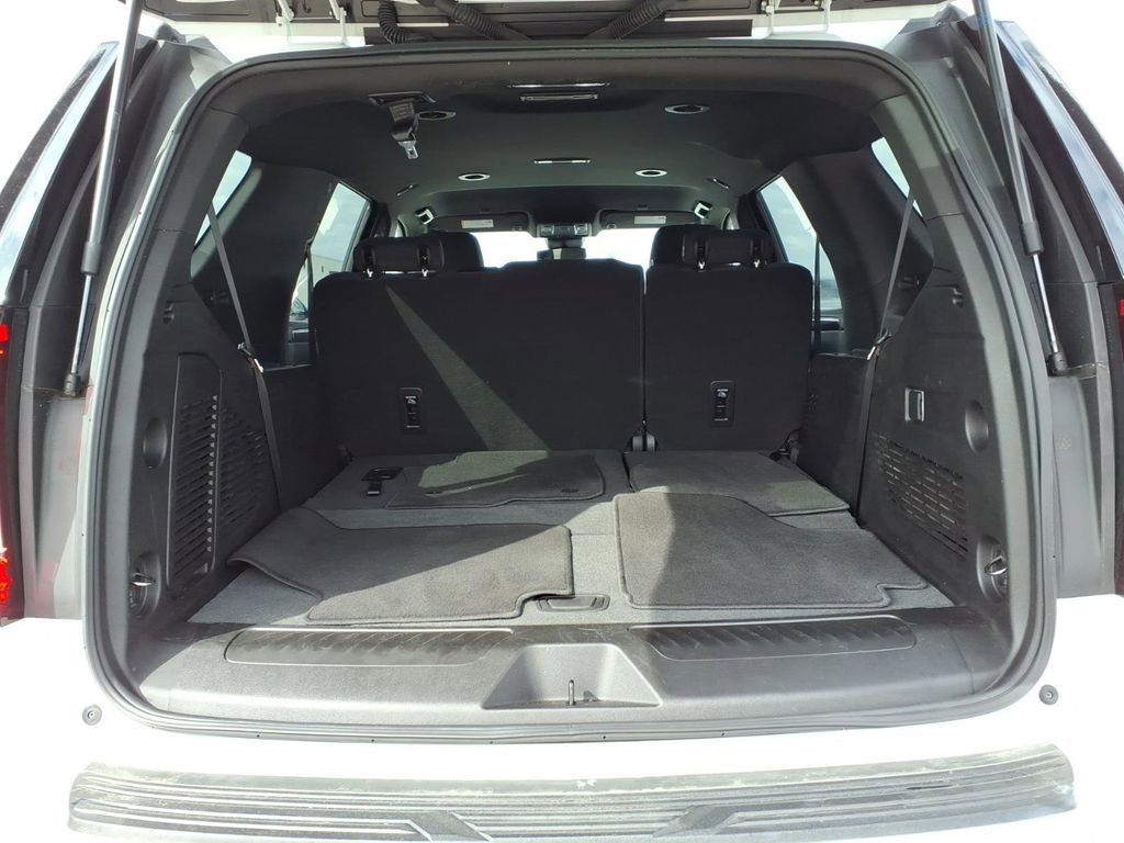 Used 2023 GMC Yukon SLE w/ Gmc Pro Safety Plus Package image 8