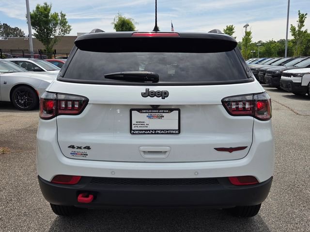Used 2024 Jeep Compass Trailhawk AWD/4WD image 5