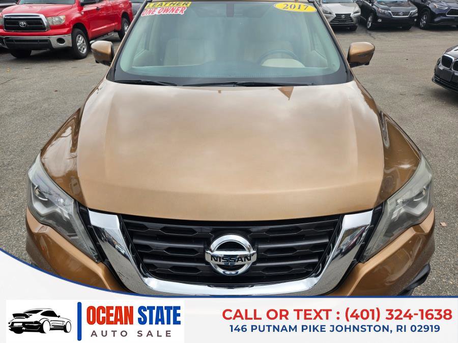 Used 2017 Nissan Pathfinder SL image 9