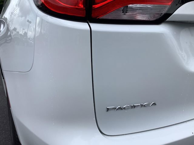 Used 2017 Chrysler Pacifica LX w/ Tire & Wheel Group FWD image 40