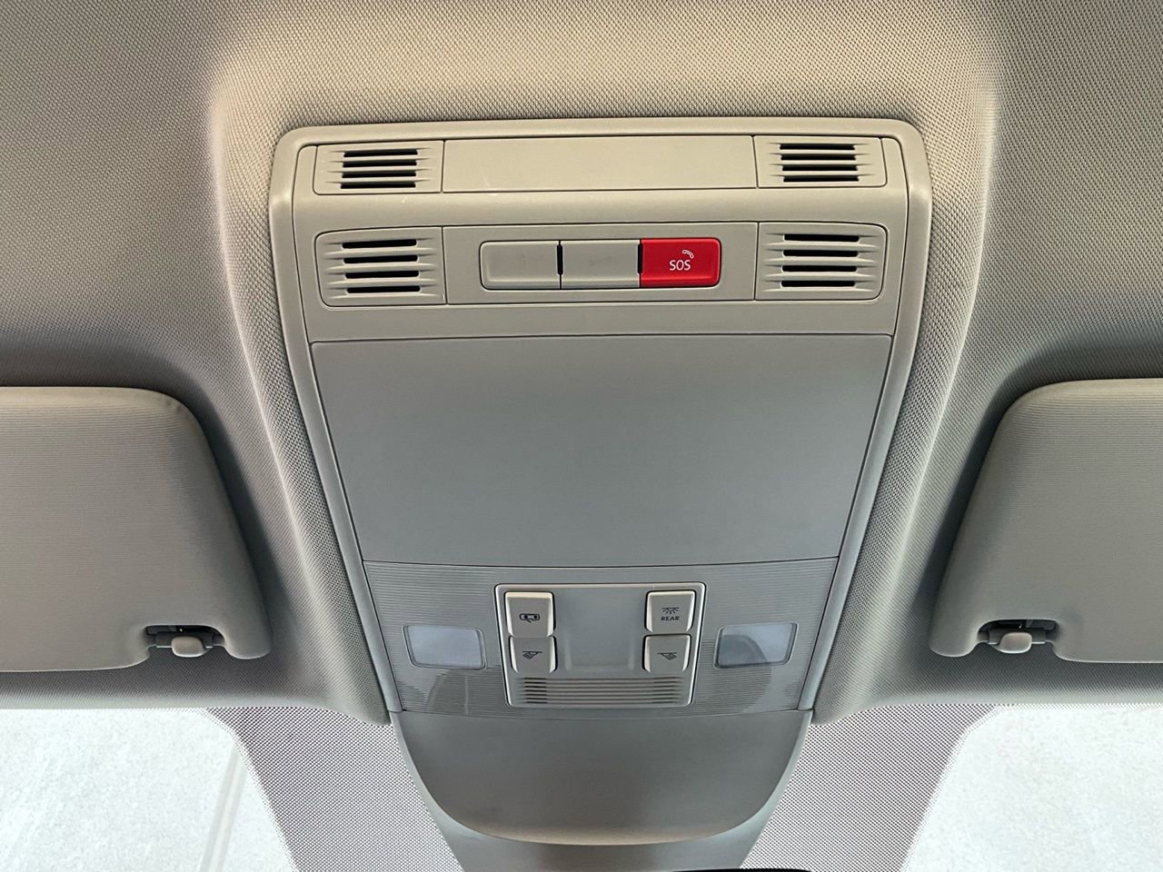 Used 2025 Volkswagen Taos S image 15