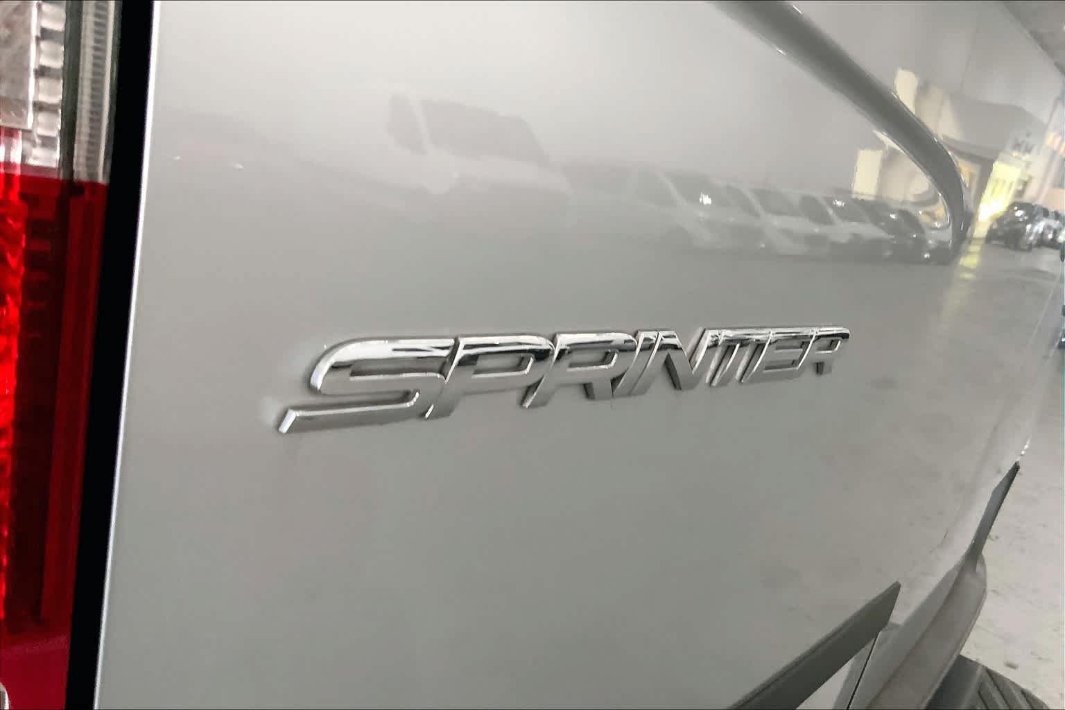 Used 2017 Mercedes-Benz Sprinter 2500 image 31