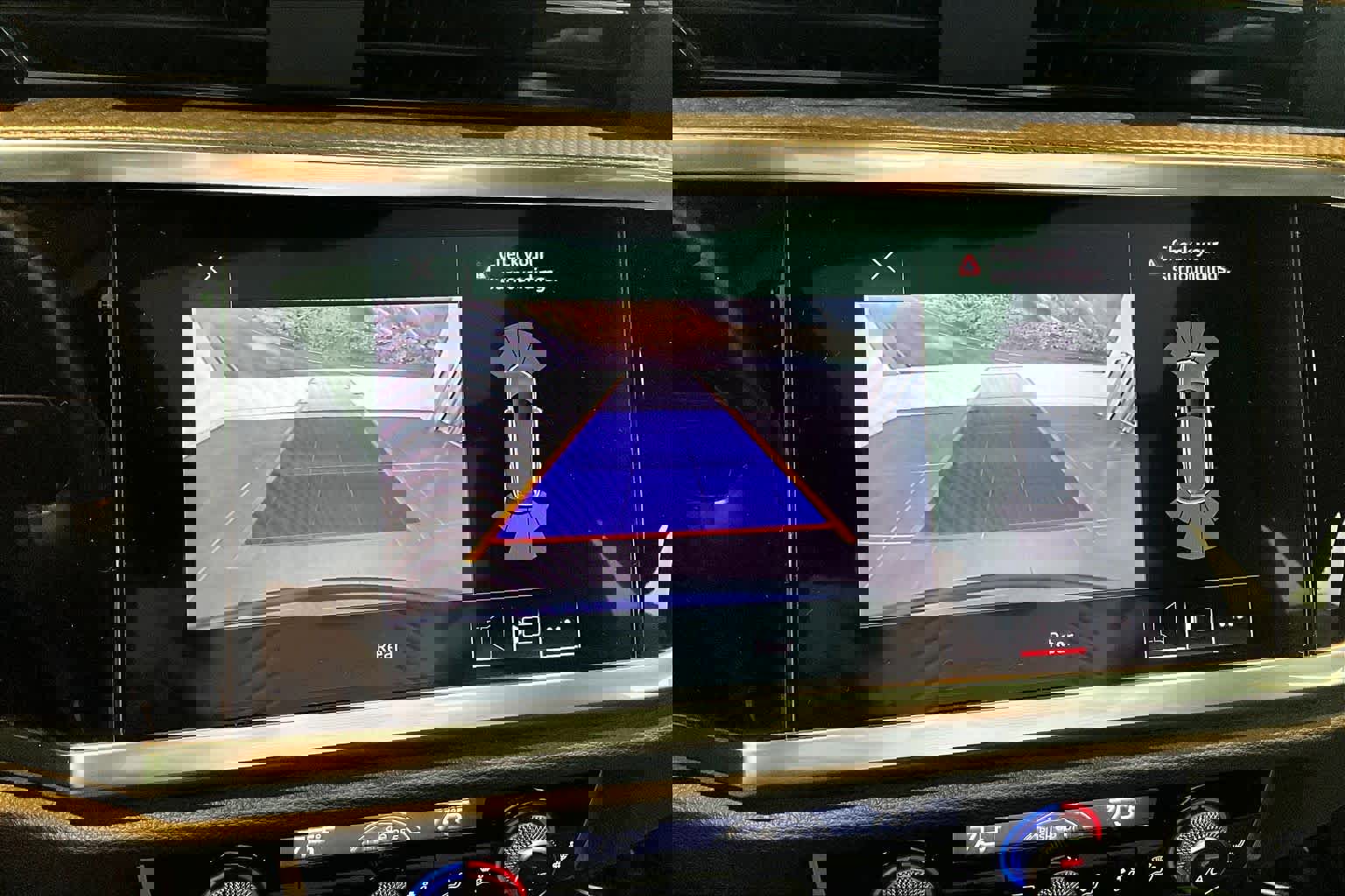 Used 2021 Audi Q3 2.0T Premium image 29