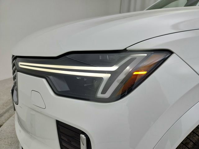 New 2025 Volvo XC90 B6 Plus w/ Protection Package Premier image 36