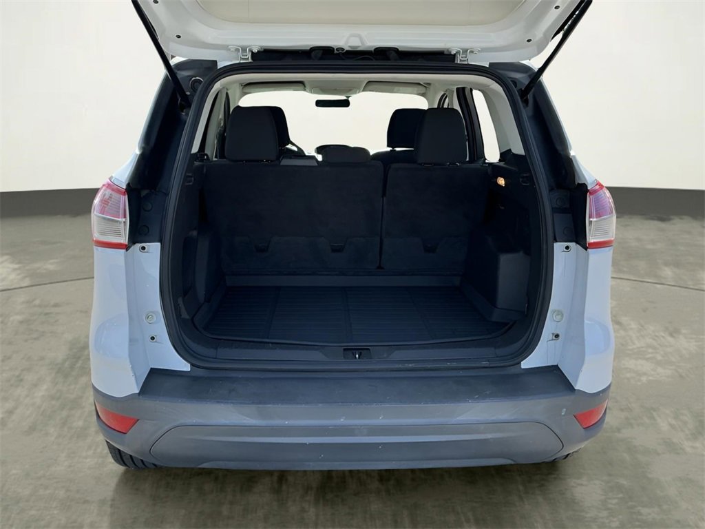 Used 2015 Ford Escape S image 33