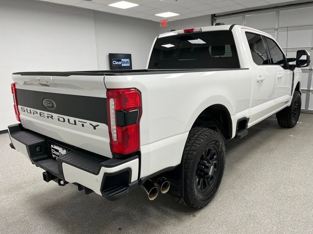Used 2023 Ford F350 Lariat w/ Lariat Ultimate Package AWD/4WD image 10