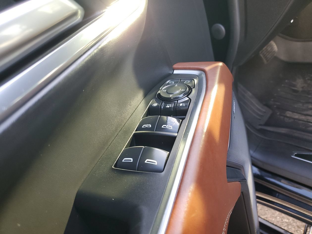 Used 2024 GMC Sierra 3500 Denali Ultimate AWD/4WD image 18