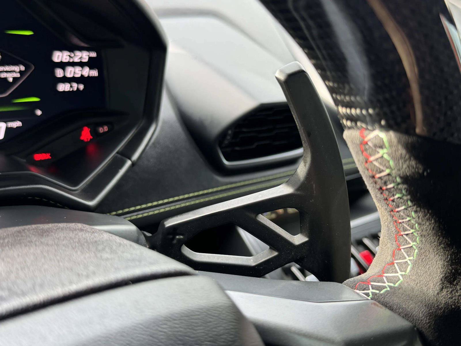 Used 2018 Lamborghini Huracan LP 580-2 RWD image 57