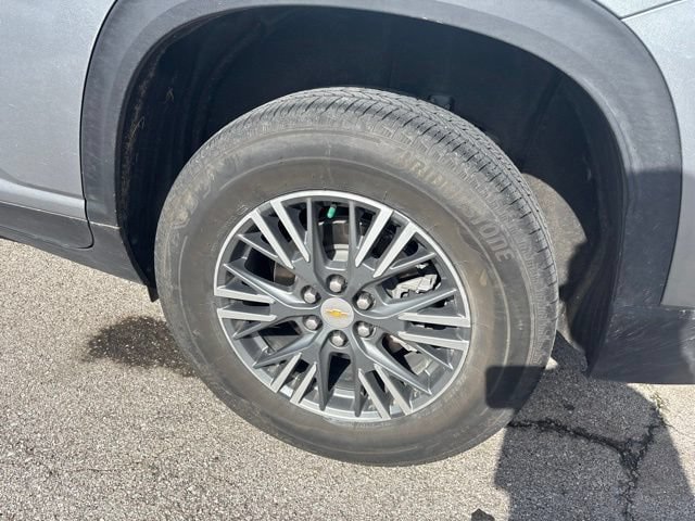 Used 2024 Chevrolet Traverse LT FWD image 26