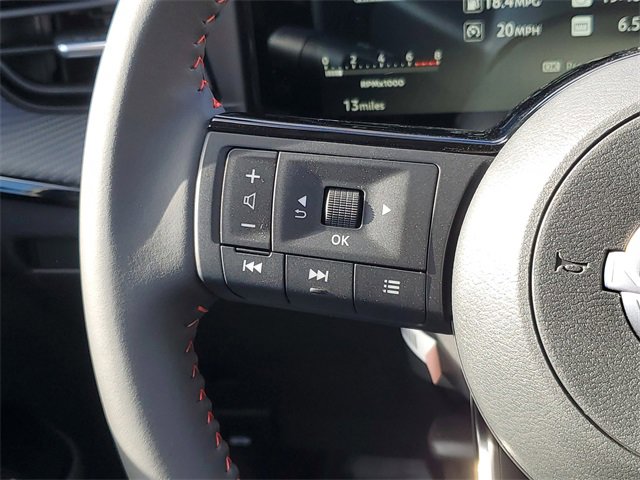 New 2026 Nissan Kicks SR image 12