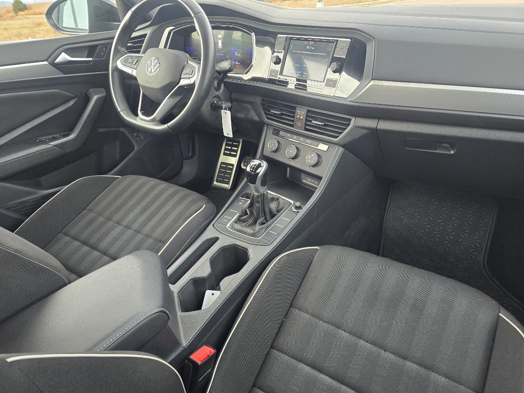 Used 2023 Volkswagen Jetta Sport image 26