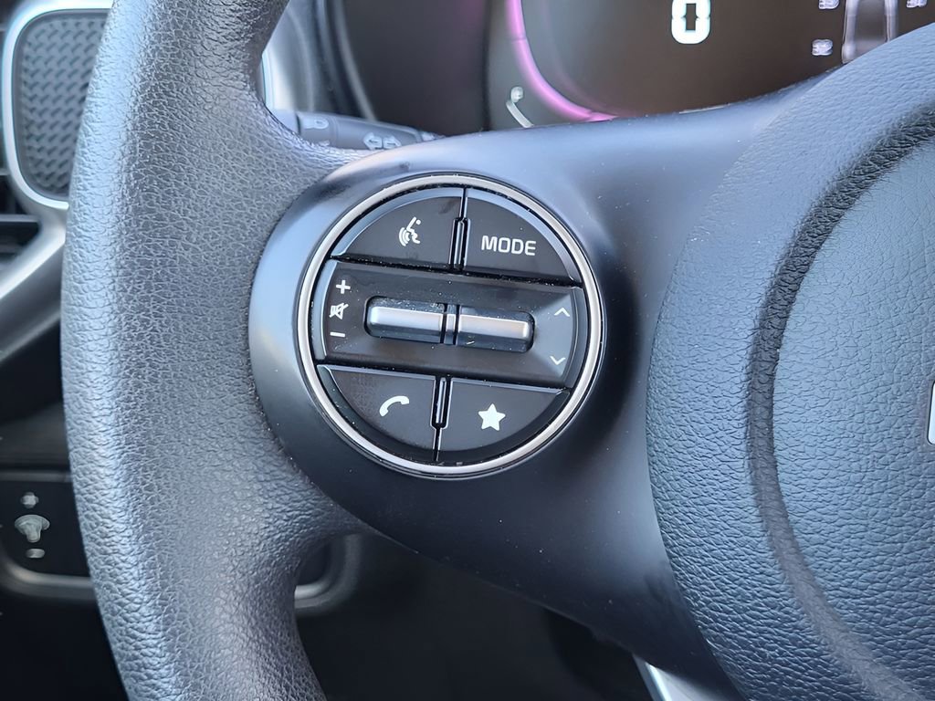 Used 2023 Kia Soul LX FWD image 18
