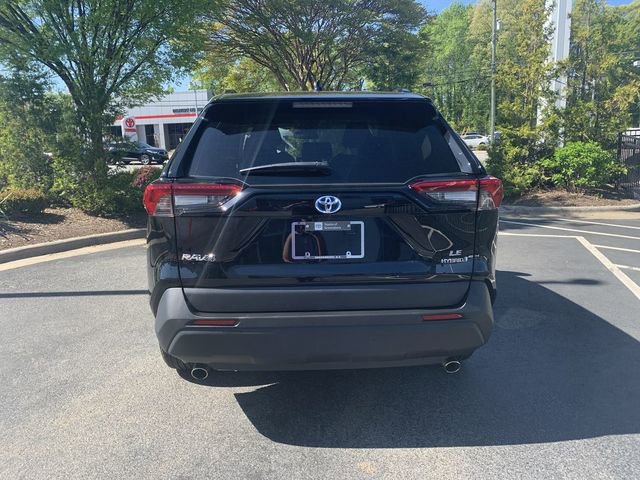 Certified 2024 Toyota RAV4 LE AWD/4WD image 7