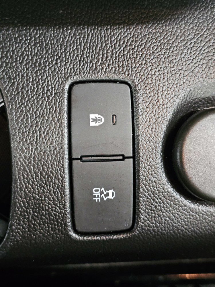 Used 2012 Chevrolet Sonic LS FWD image 20