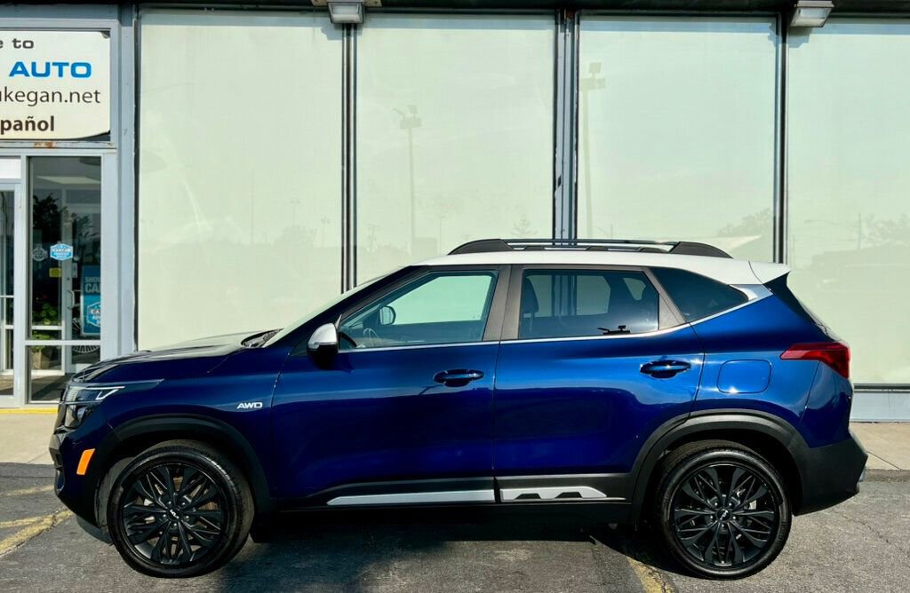 Used 2022 Kia Seltos Nightfall Edition AWD/4WD image 2