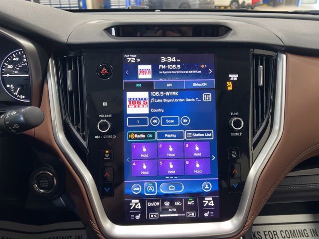 Used 2021 Subaru Outback Touring image 9