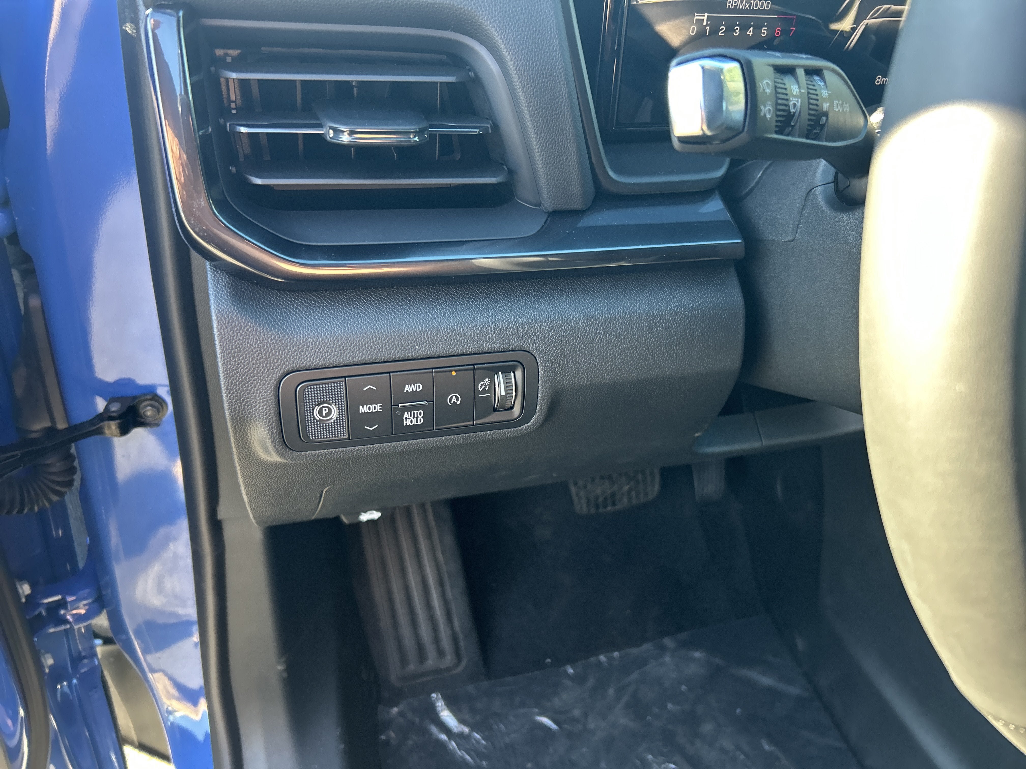 New 2027 GMC Terrain AT4 w/ Convenience Package III AWD/4WD image 23
