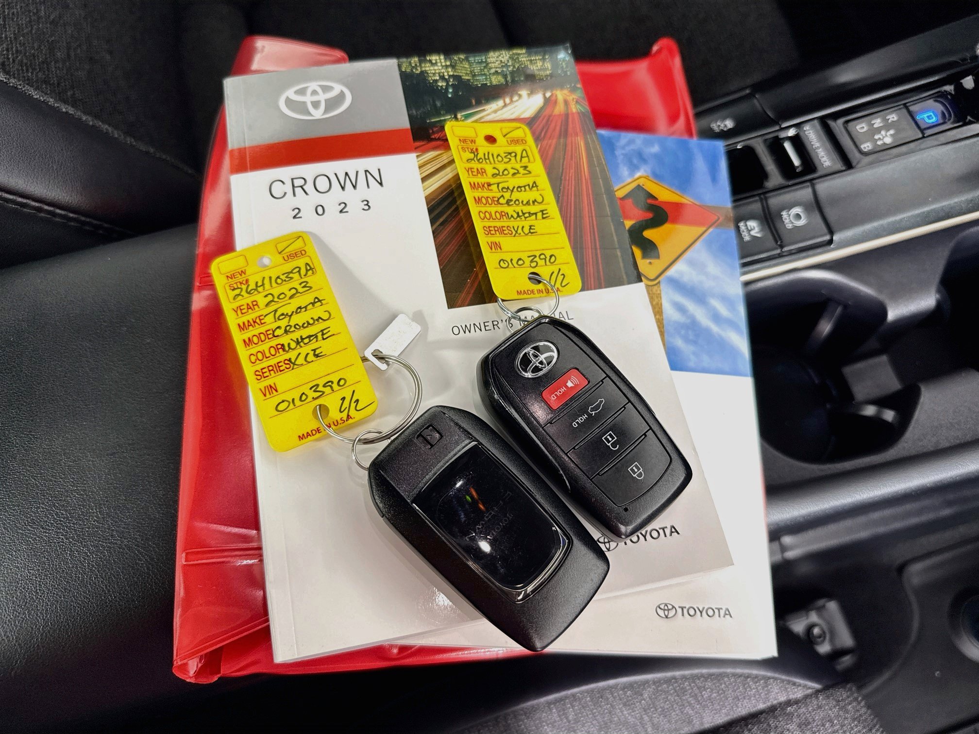 Certified 2023 Toyota Crown AWD/4WD image 35