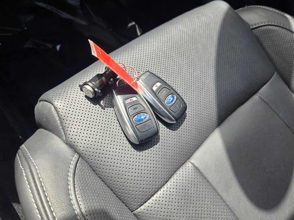 Used 2023 Subaru Ascent Limited w/ Technology Package image 21