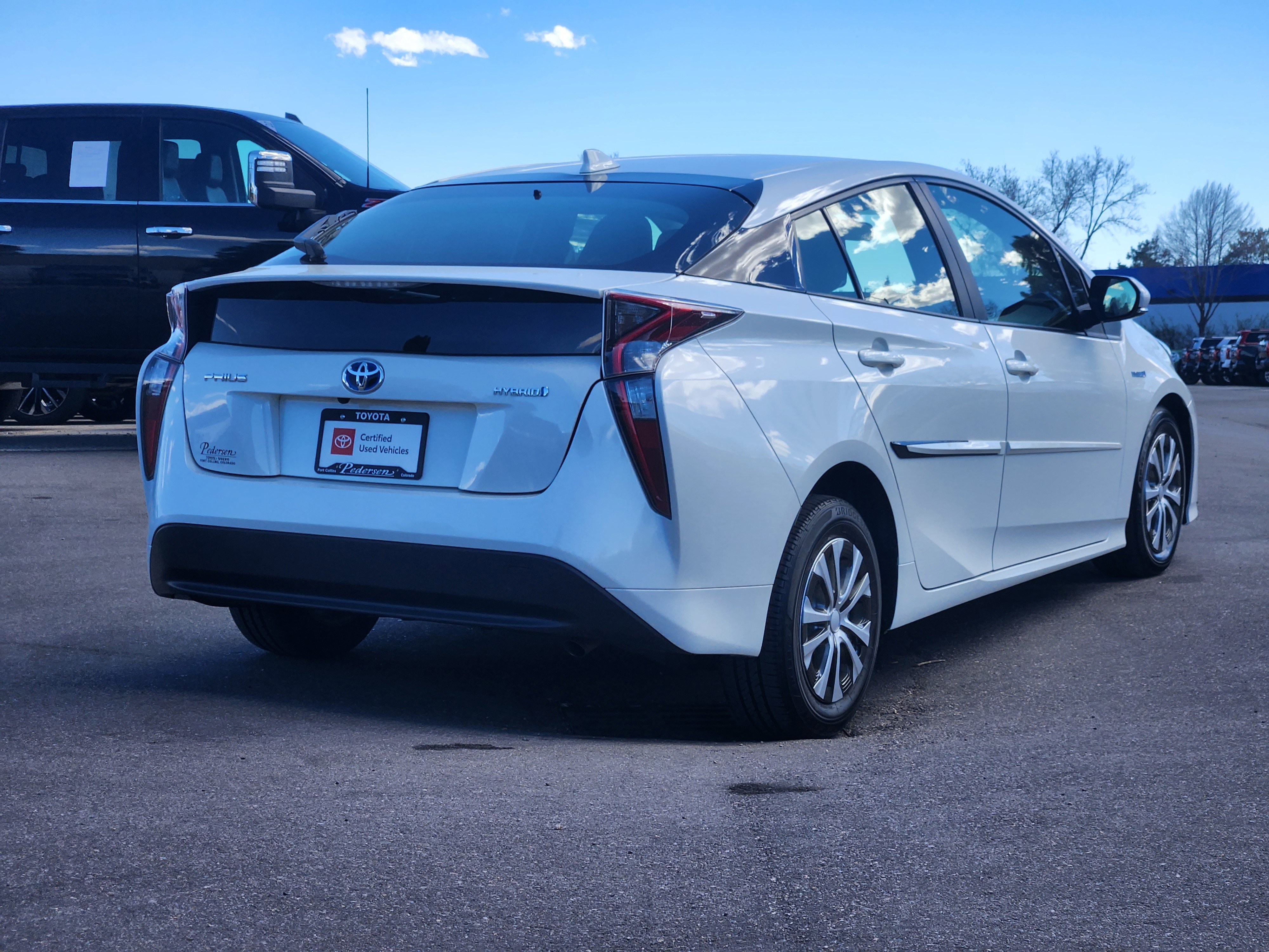 Certified 2016 Toyota Prius Two image 4