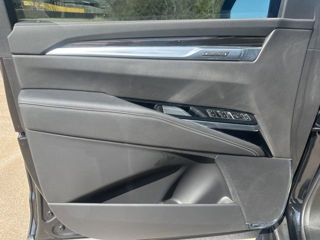 Certified 2025 Cadillac Escalade ESV Premium Luxury w/ LPO, Floor Liner Package image 13