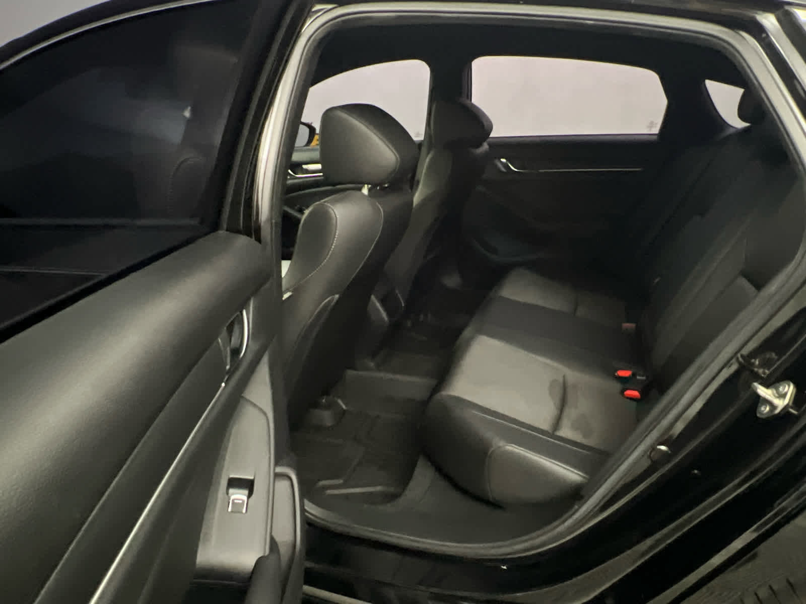Used 2019 Honda Accord Sport image 16