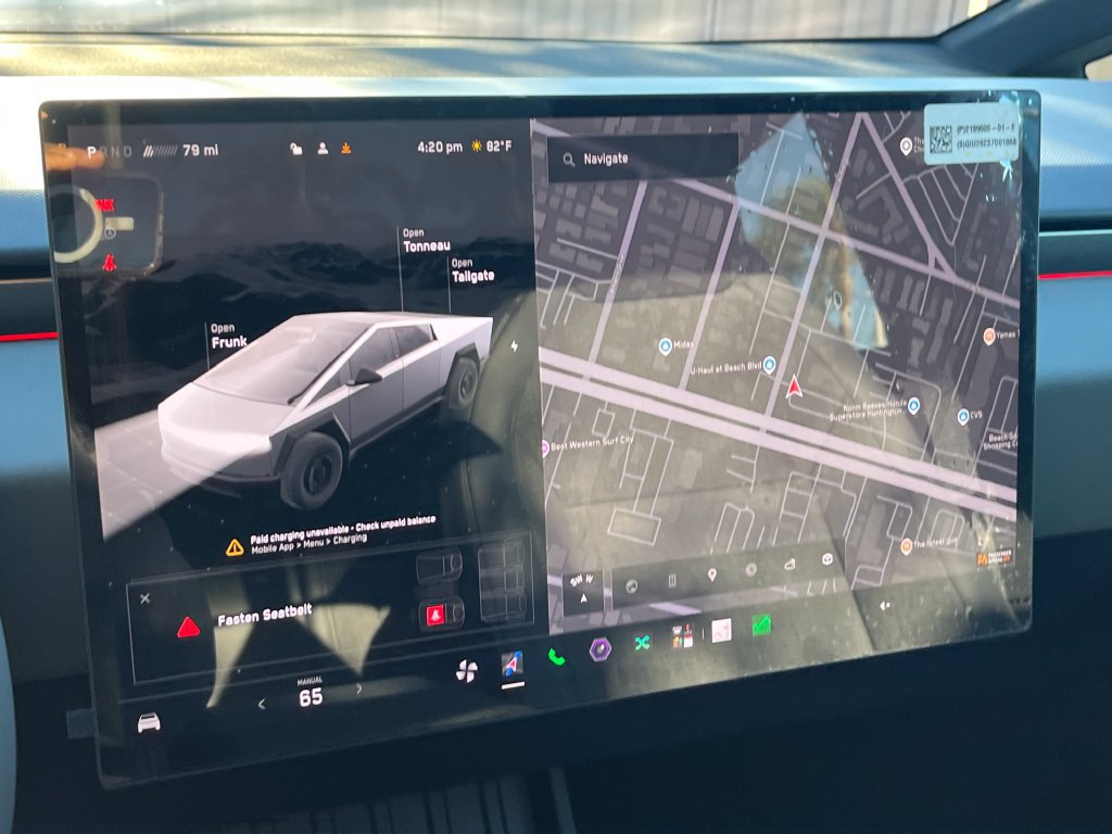 Used 2026 Tesla Cybertruck AWD Crew Cab image 23