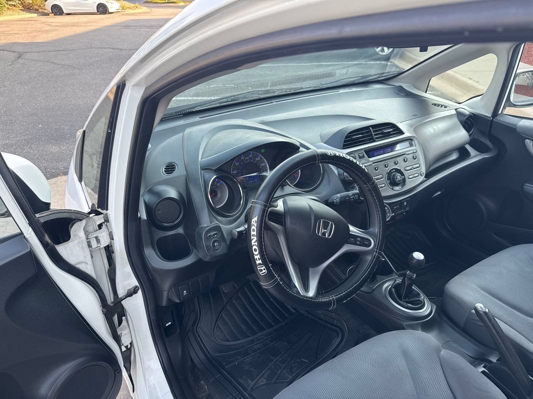 Used 2013 Honda Fit image 24