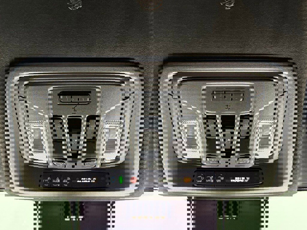 Used 2025 GMC Sierra 2500 Denali Ultimate image 37