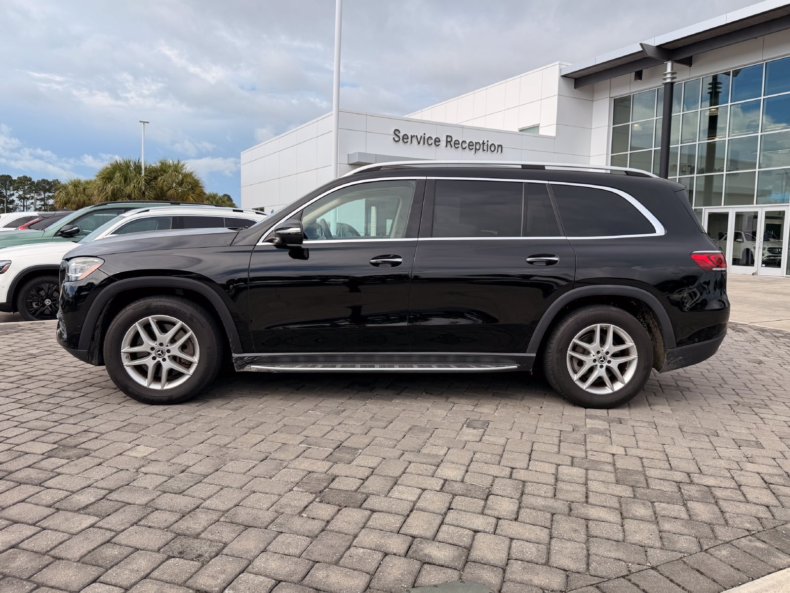 Used 2020 Mercedes-Benz GLS 450 4MATIC image 12