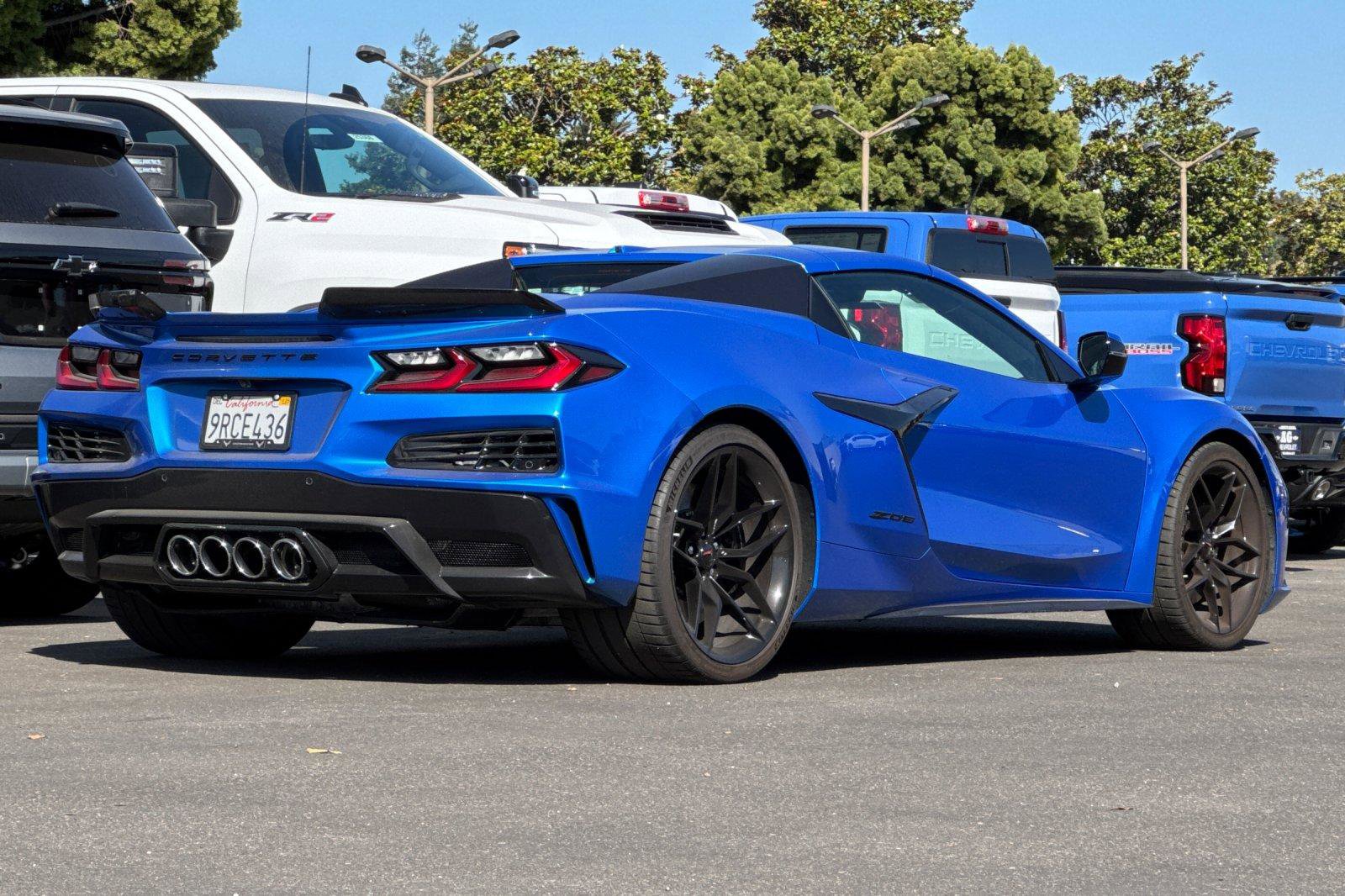 Used 2025 Chevrolet Corvette Z06 w/ Stealth Interior Trim Package image 4