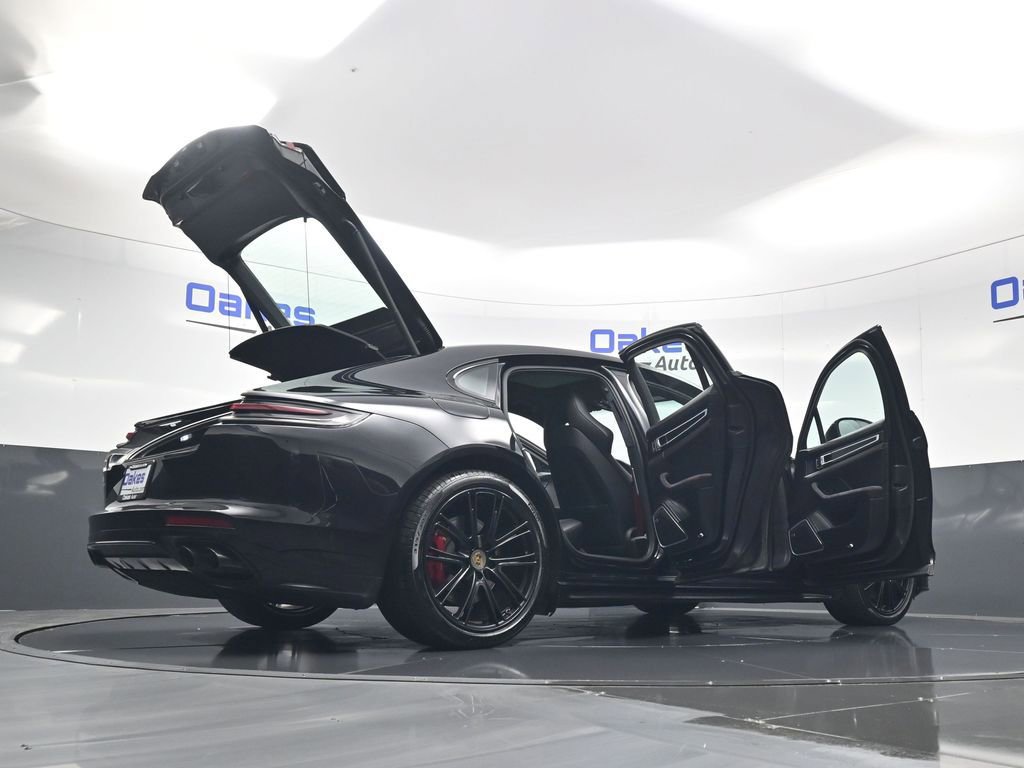 Used 2019 Porsche Panamera GTS image 62