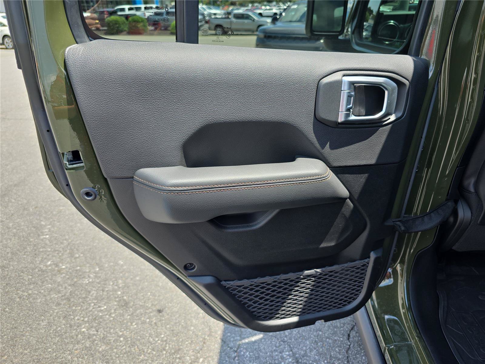 Used 2023 Jeep Wrangler Unlimited Rubicon 392 AWD/4WD image 13