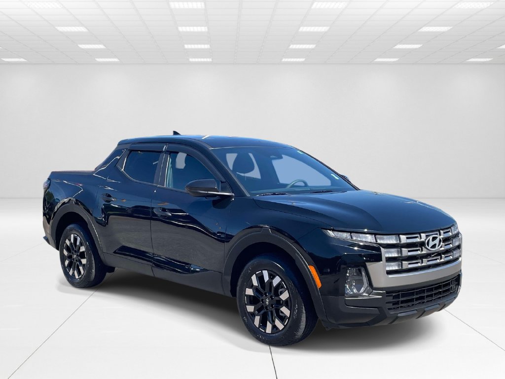 Certified 2025 Hyundai Santa Cruz SE FWD image 1