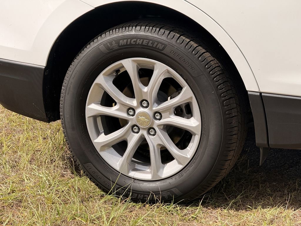 Used 2021 Chevrolet Equinox LS FWD image 10