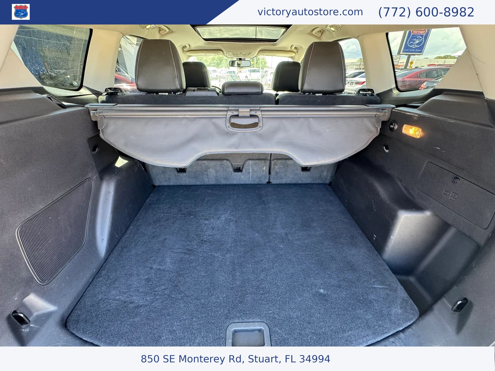 Used 2016 Ford Escape Titanium w/ Equipment Group 301A AWD/4WD image 24