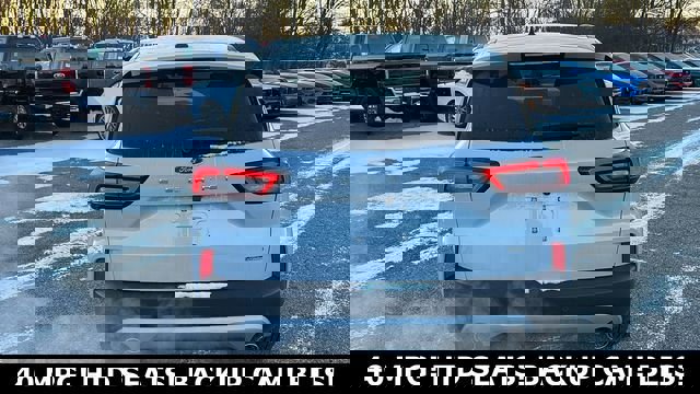 New 2026 Ford Escape SE image 30