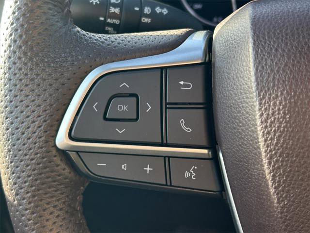 Certified 2023 Toyota Sienna Platinum image 42