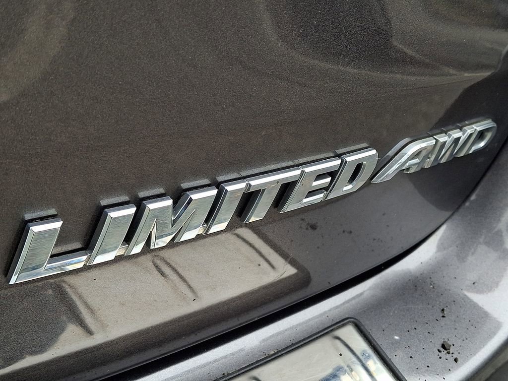 Used 2017 Toyota Highlander Limited image 31