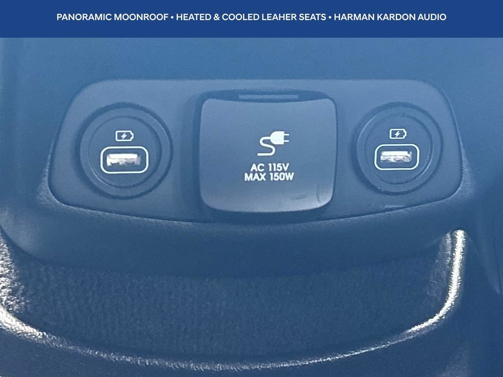 Used 2021 Hyundai Santa Fe Limited FWD image 26