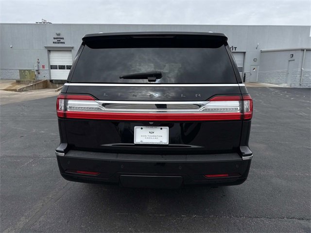 Used 2021 Lincoln Navigator Black Label w/ Cargo Convenience Package image 3