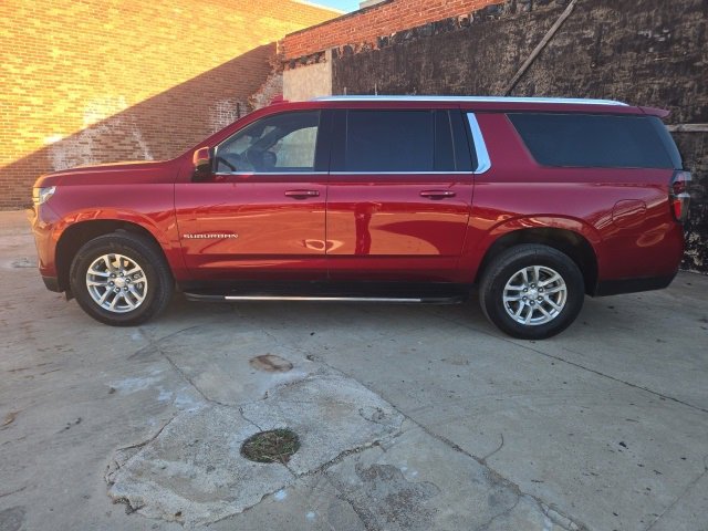 Certified 2023 Chevrolet Suburban LS w/ Driver Alert Package image 4