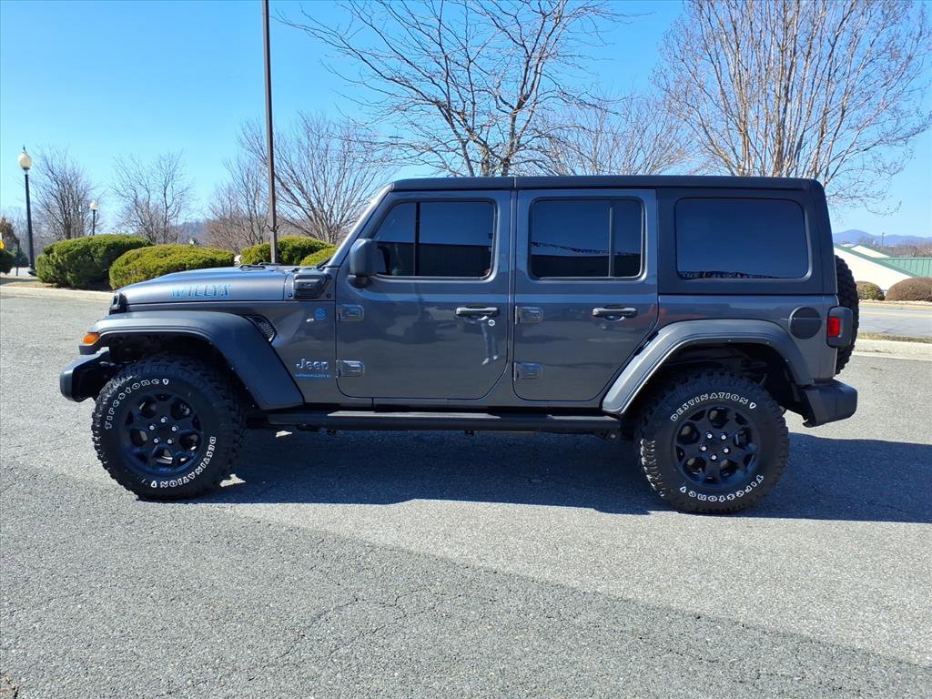 Used 2023 Jeep Wrangler Unlimited w/ Cold Weather Group AWD/4WD image 13
