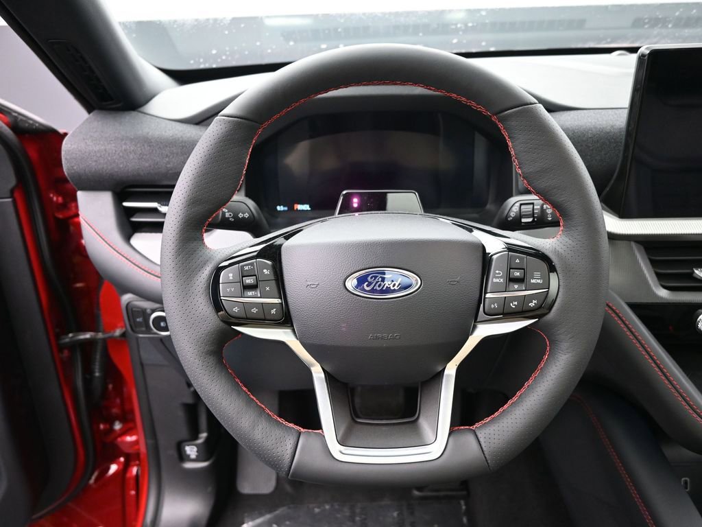 New 2026 Ford Explorer ST-Line w/ ST-Line Street Pack image 24