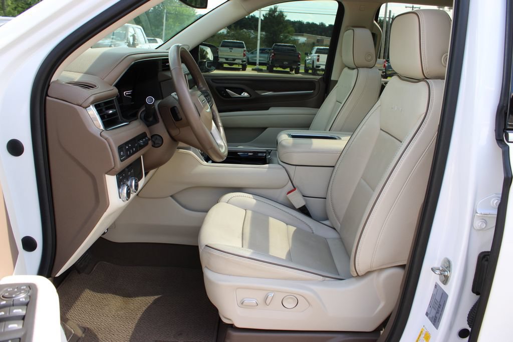 Certified 2022 GMC Yukon Denali AWD/4WD image 14