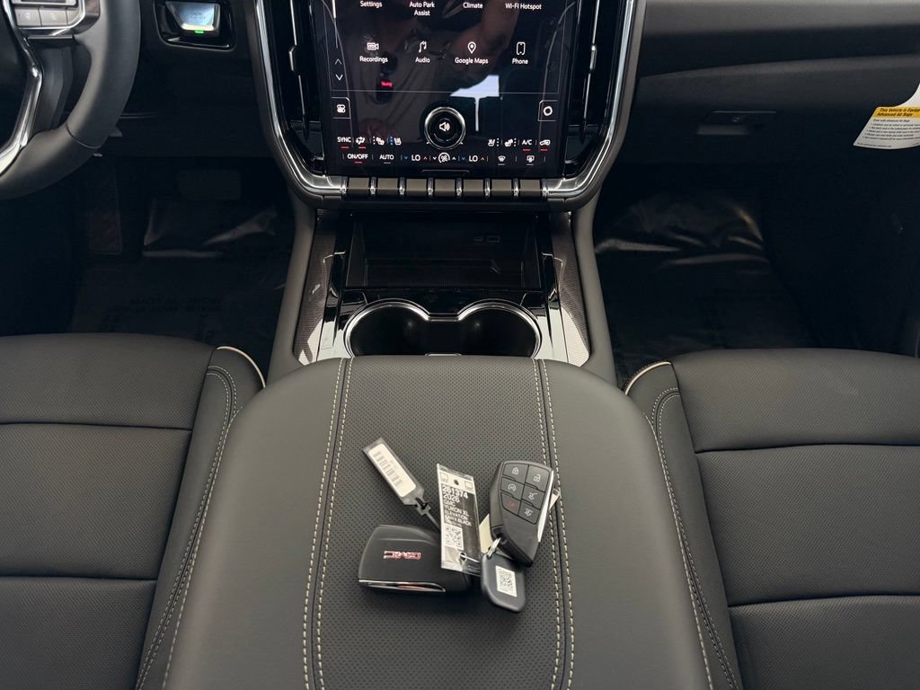New 2026 GMC Yukon XL Elevation w/ Elevation Premium Package RWD image 21