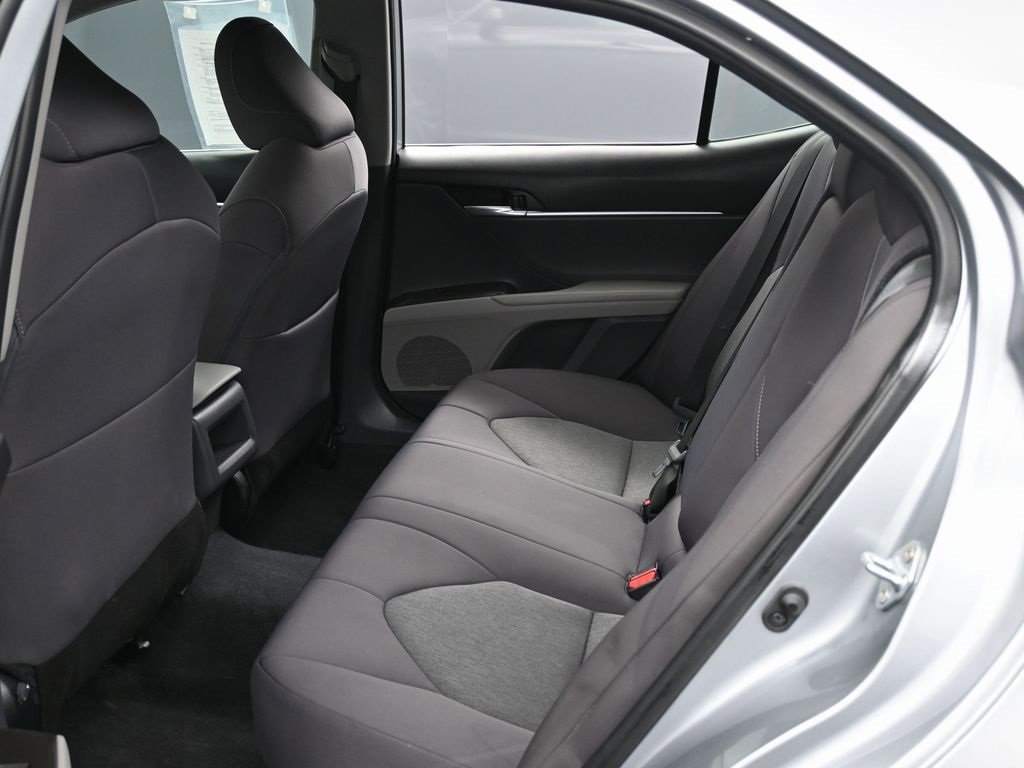 Used 2024 Toyota Camry LE image 29